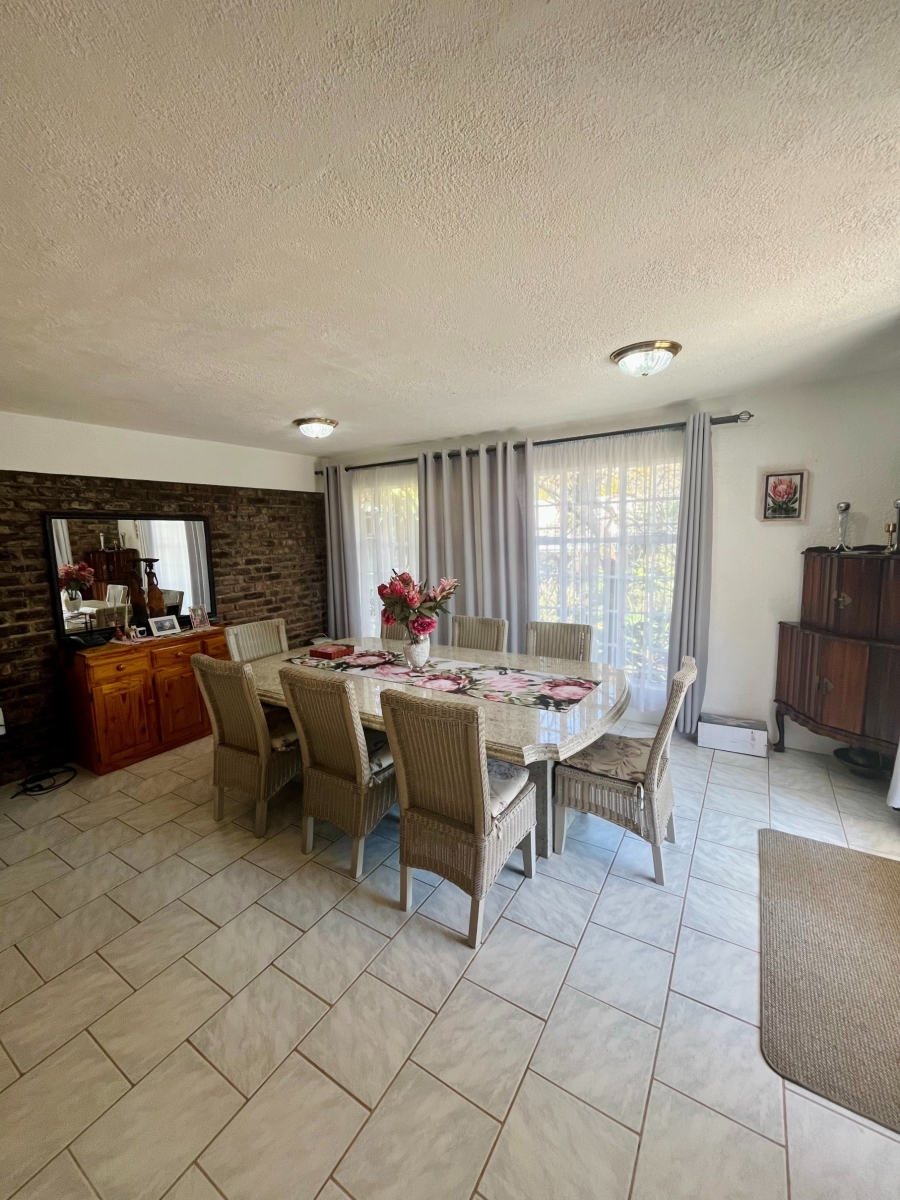 4 Bedroom Property for Sale in Wilkoppies North West